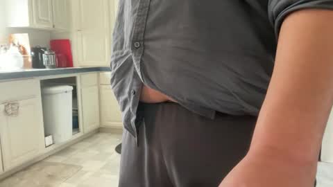 qualitative online show from October 14, 9:04 pm