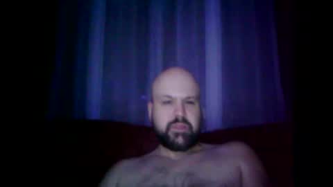 Snapshot of quebecboy233 chatting on December 30, 5:04 am quebecboy233 online show from December 30, 5:04 am