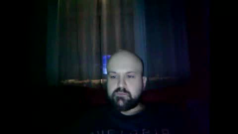 Snapshot of quebecboy233 chatting on January 6, 1:09 am quebecboy233 online show from January 6, 1:09 am