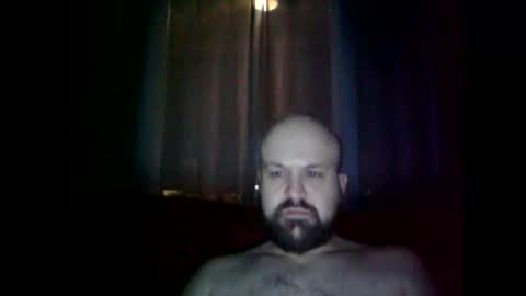 Snapshot of quebecboy233 chatting on January 30, 2:16 am quebecboy233 online show from January 30, 2:16 am