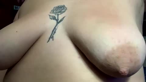 Bigtitanalslut online show from November 16, 1:33 am