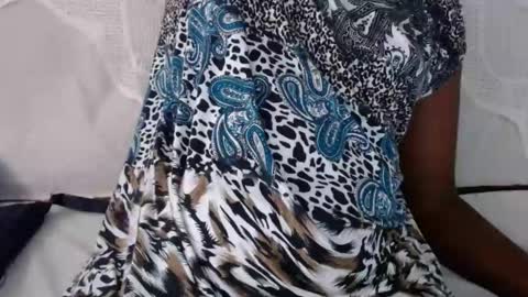 emmie online show from January 26, 7:21 am