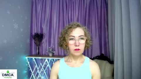 Snapshot of queen_a_n_i chatting on May 10, 9:47 am A N I Ill be here on December 1st online show from May 10, 9:47 am