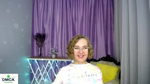 Snapshot of queen_a_n_i chatting on May 23, 7:56 am A N I Ill be here on December 1st online show from May 23, 7:56 am