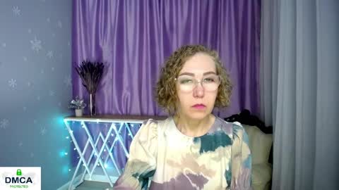 Snapshot of queen_a_n_i chatting on May 26, 10:33 am A N I Ill be here on December 1st online show from May 26, 10:33 am