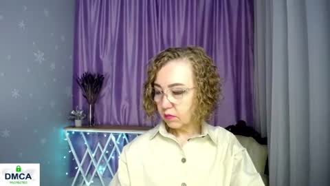 Snapshot of queen_a_n_i chatting on June 15, 4:58 am A N I Ill be here on December 1st online show from June 15, 4:58 am