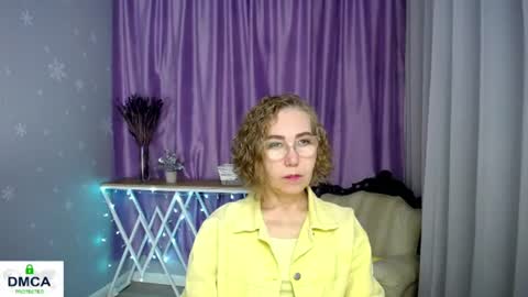 Snapshot of queen_a_n_i chatting on June 26, 9:35 am A N I Ill be here on December 1st online show from June 26, 9:35 am