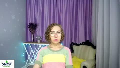 Snapshot of queen_a_n_i chatting on July 4, 6:52 am A N I Ill be here on December 1st online show from July 4, 6:52 am