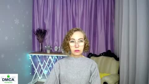 Snapshot of queen_a_n_i chatting on July 19, 5:00 am A N I Ill be here on December 1st online show from July 19, 5:00 am