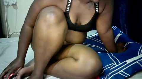 queen_arriana online show from January 18, 2:26 am