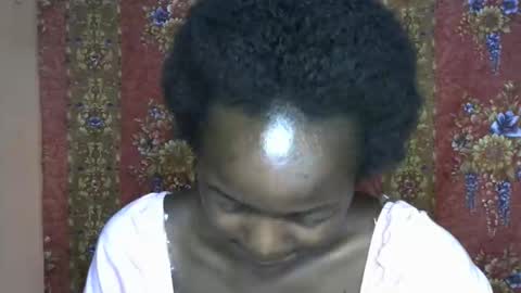 queen_banice online show from October 27, 6:01 pm