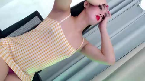 queen_danaya online show from December 16, 1:32 am