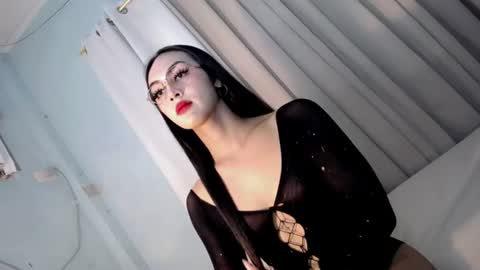 Snapshot of queen_danaya chatting on July 3, 1:56 am queen_danaya online show from July 3, 1:56 am