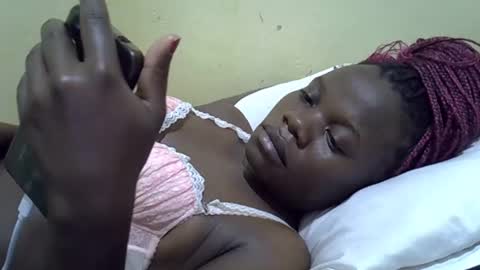 Snapshot of queen_darling3 chatting on September 19, 11:27 pm Gentrix online show from September 19, 11:27 pm