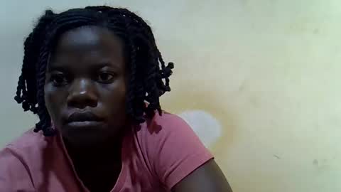 Snapshot of queen_darling3 chatting on November 25, 10:04 am Gentrix online show from November 25, 10:04 am