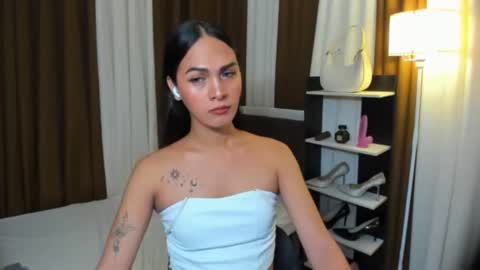 Queen Dyosa online show from November 22, 6:07 pm