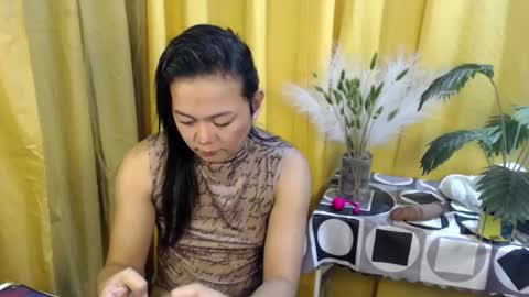Snapshot of queen_ennah chatting on July 9, 8:46 pm queen_ennah online show from July 9, 8:46 pm