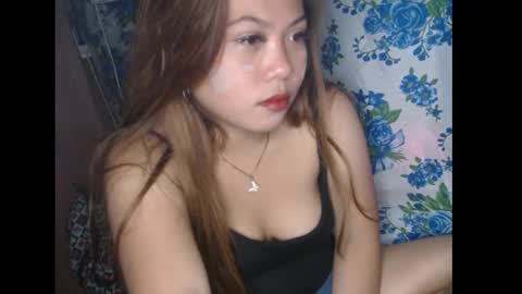Snapshot of queen_fucker23 chatting on September 15, 5:46 pm Angel online show from September 15, 5:46 pm