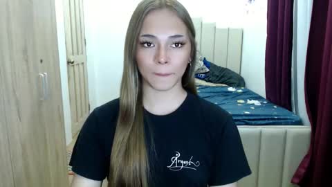 shawny online show from March 11, 4:18 am