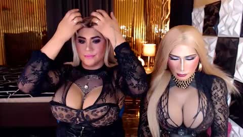 queen_horsecock online show from May 12, 7:05 am