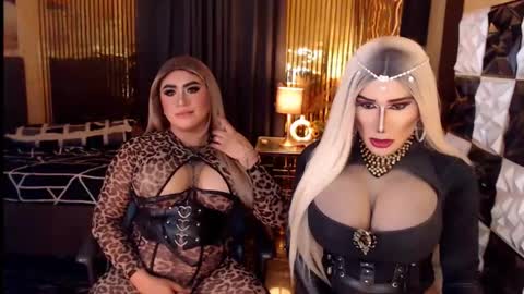 queen_horsecock online show from May 22, 6:42 am