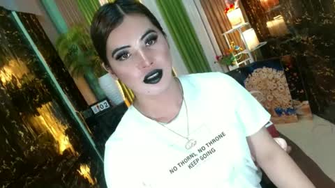 Snapshot of queen_kendalx19 chatting on July 2, 3:45 am Kendal online here from 6am-3pm philippine time online show from July 2, 3:45 am