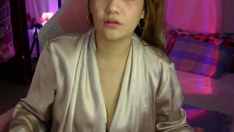 QueenHennessy online show from July 25, 5:54 pm