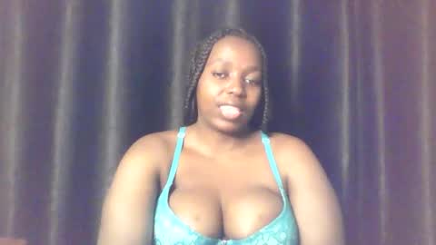 QUEEN online show from March 22, 1:36 pm