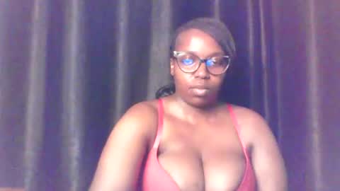 QUEEN online show from June 8, 3:56 pm