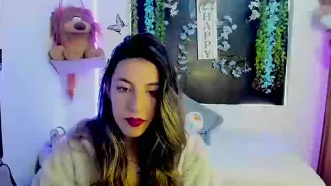 Snapshot of queen_natttyy chatting on October 29, 1:35 pm queen_natttyy online show from October 29, 1:35 pm