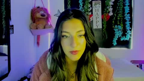 Snapshot of queen_natttyy chatting on April 6, 2:29 pm queen_natttyy online show from April 6, 2:29 pm