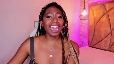   online show from January 11, 2:25 pm