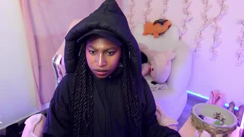   online show from December 17, 11:22 pm