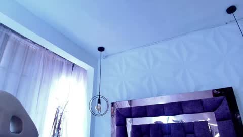 Snapshot of queen_perla_ chatting on July 19, 12:42 pm online show from July 19, 12:42 pm