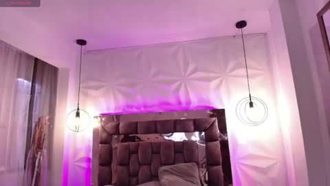 Snapshot of queen_perla_ chatting on July 29, 12:14 pm online show from July 29, 12:14 pm