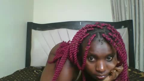 queen online show from March 16, 10:58 pm