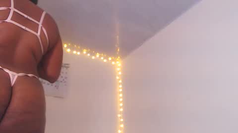 Ahlya  online show from December 19, 2:18 am