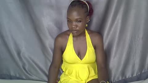 Snapshot of queenbest chatting on March 29, 2:28 pm Cindy Melahnin online show from March 29, 2:28 pm