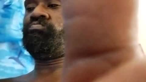 Juicyblacc online show from March 1, 10:45 pm