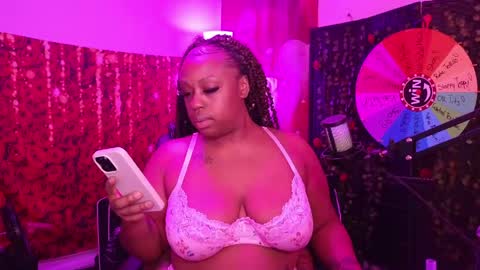 Queen Cherise Roze online show from May 4, 6:26 pm