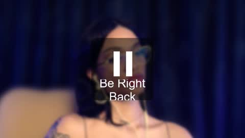 Snapshot of queendom_ing chatting on February 24, 6:15 pm Sweet Goddess online show from February 24, 6:15 pm