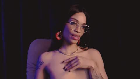 Snapshot of queendom_ing chatting on February 26, 4:14 am Sweet Goddess online show from February 26, 4:14 am