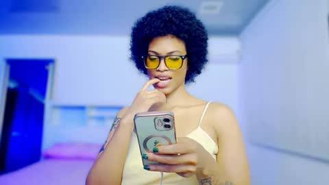 Snapshot of queendom_ing chatting on October 22, 11:26 pm Sweet Goddess online show from October 22, 11:26 pm