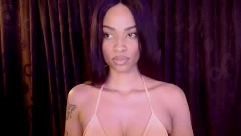 Snapshot of queendom_ing chatting on January 9, 2:14 am Sweet Goddess online show from January 9, 2:14 am