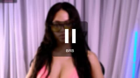 Snapshot of queendom_ing chatting on April 12, 10:37 pm Sweet Goddess online show from April 12, 10:37 pm