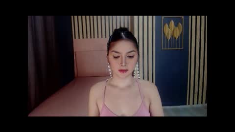 queenemeraldts online show from January 14, 2:29 am