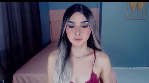 queenemeraldts online show from September 30, 2:05 am