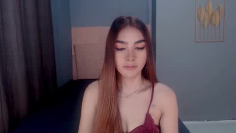 queenemeraldts online show from December 15, 2:05 am