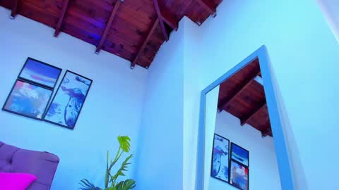 Snapshot of queengrett chatting on February 7, 8:42 pm Queen online show from February 7, 8:42 pm