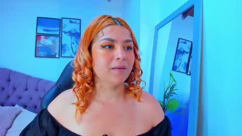 Snapshot of queengrett chatting on March 8, 7:09 pm Queen online show from March 8, 7:09 pm